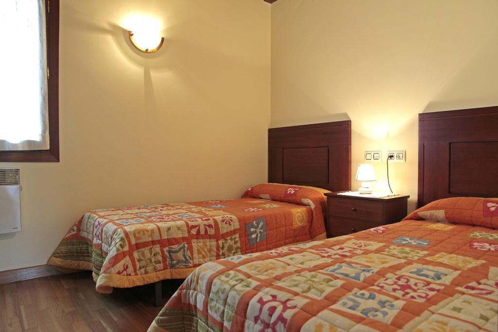 Apartamentos Irati Olaldea Oroz-Betelu ภายนอก รูปภาพ