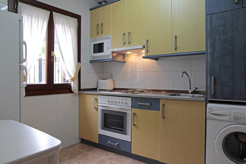 Apartamentos Irati Olaldea Oroz-Betelu ภายนอก รูปภาพ