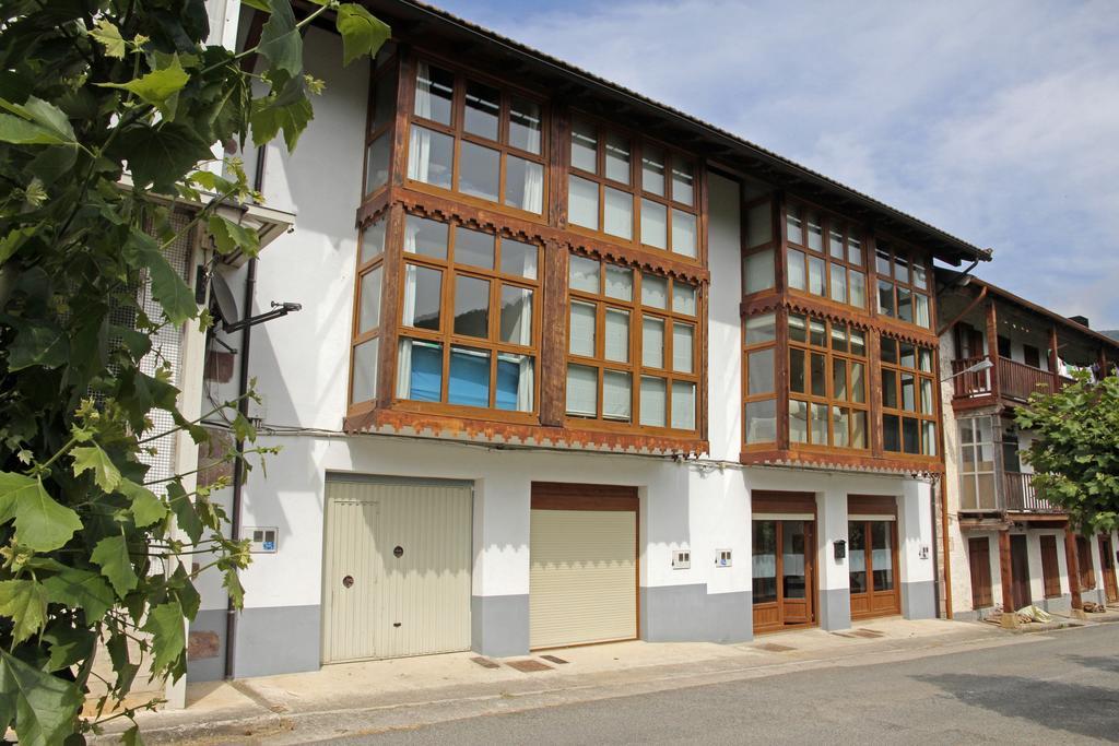 Apartamentos Irati Olaldea Oroz-Betelu ภายนอก รูปภาพ